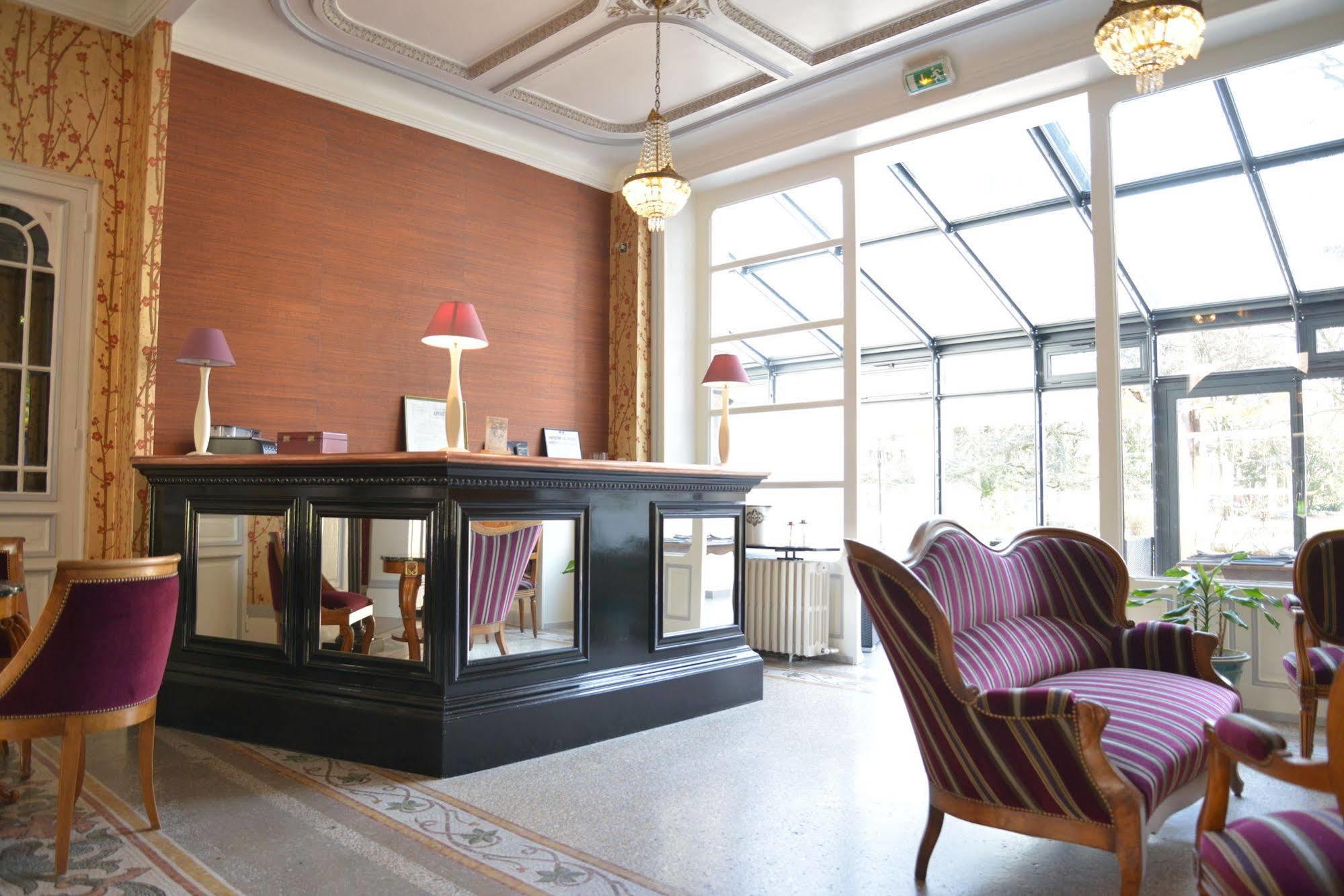The Originals Boutique, Hotel Terminus, Bourg-En-Bresse Gare Exterior foto